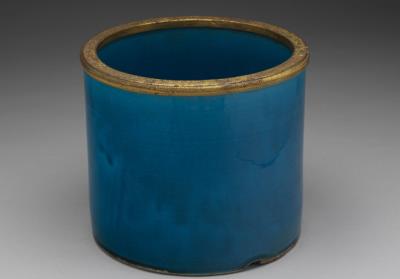 图片[2]-Brush holder with turquoise blue glaze-China Archive